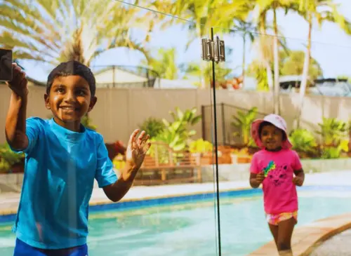 child glass pool fence in dubai